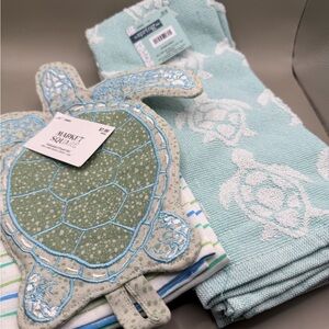 Sea Turtle Kitchen Set - Potholder and Towel